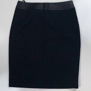 The Limited Skirt Leather Band